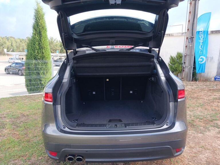 JAGUAR FPACE (9)