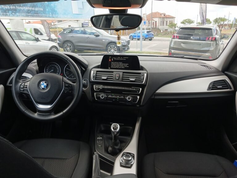 BMW SERIE 1 (4)