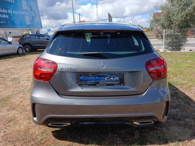 MERC A180 (8)