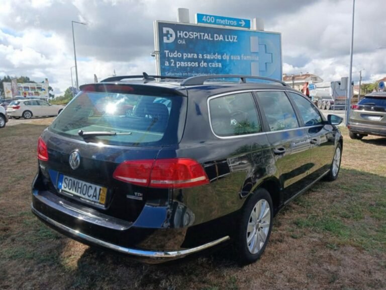 VW PASSAT (8)