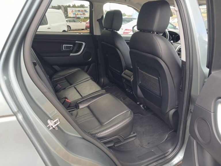 LAND ROVER DISCOVERY (3)