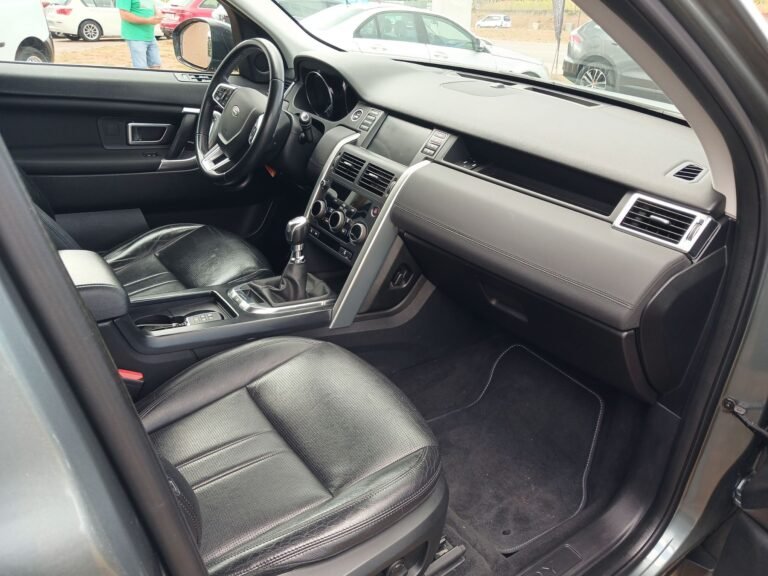 LAND ROVER DISCOVERY (4)